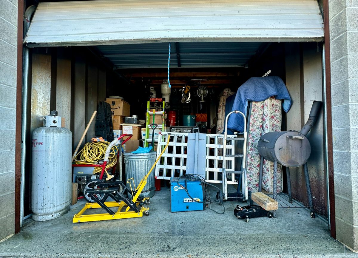 Garage full of clutter ready to be cleared by California Junk Removal & Hauling in Fresno